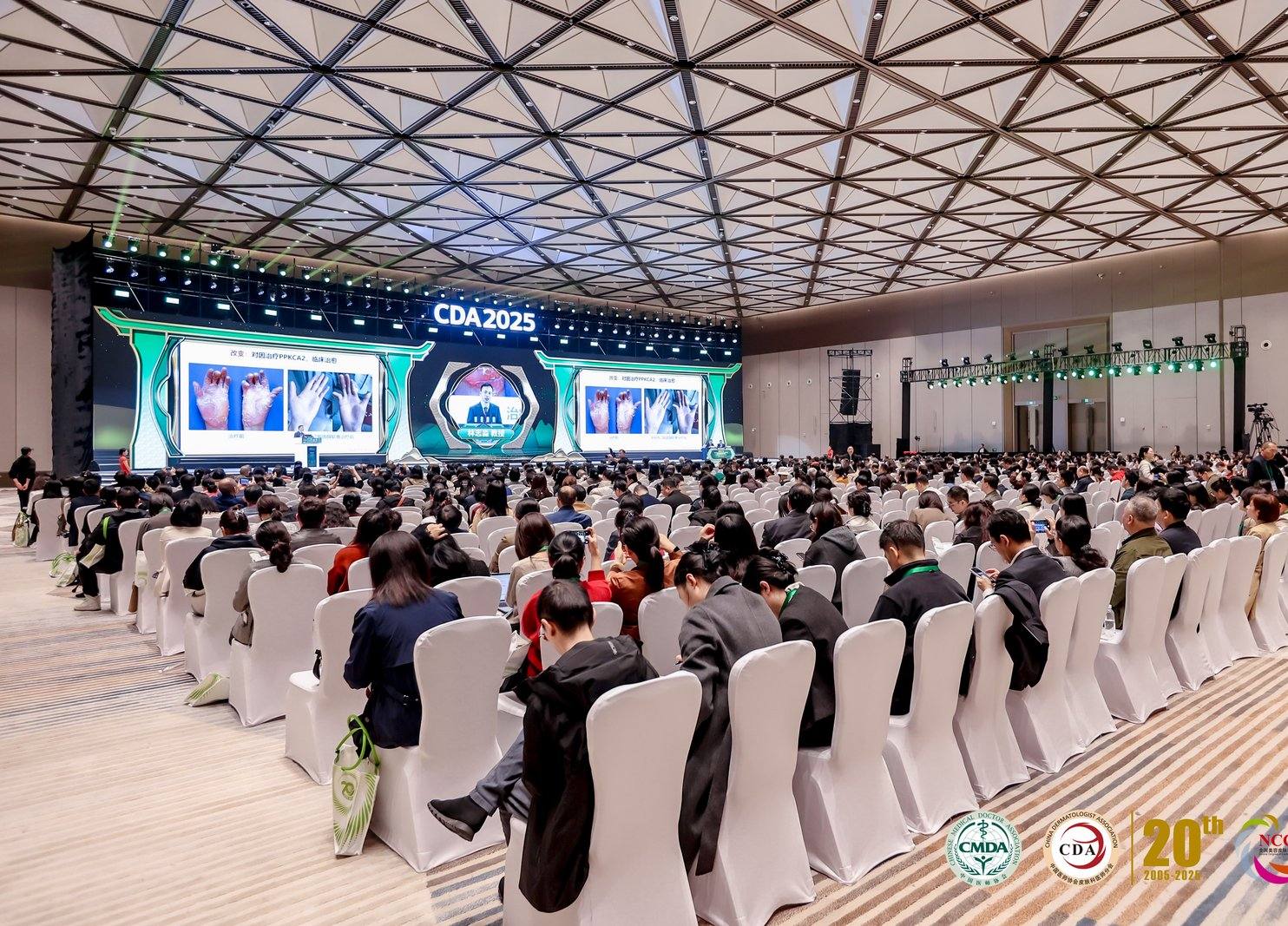 17634301619850485531484_1067